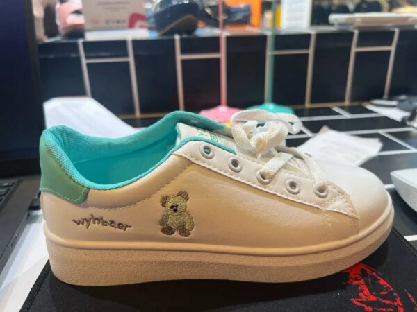 General 7016 Stylish and Comfortable Shoes