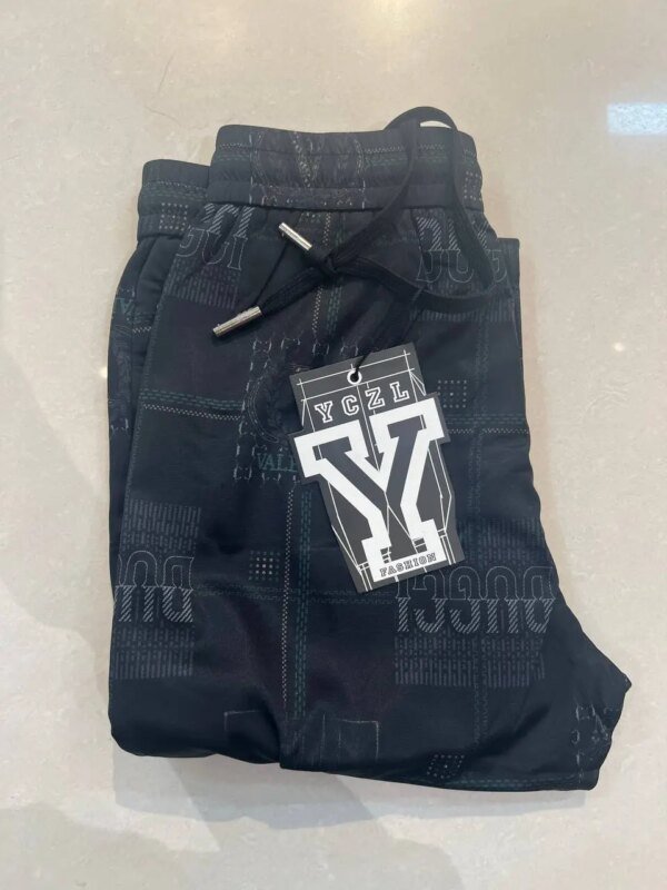 Stylish and Comfortable HK Twill Pants for Everyday Wear