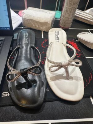 NUN 854 - Ultimate Comfort and Style Shoes