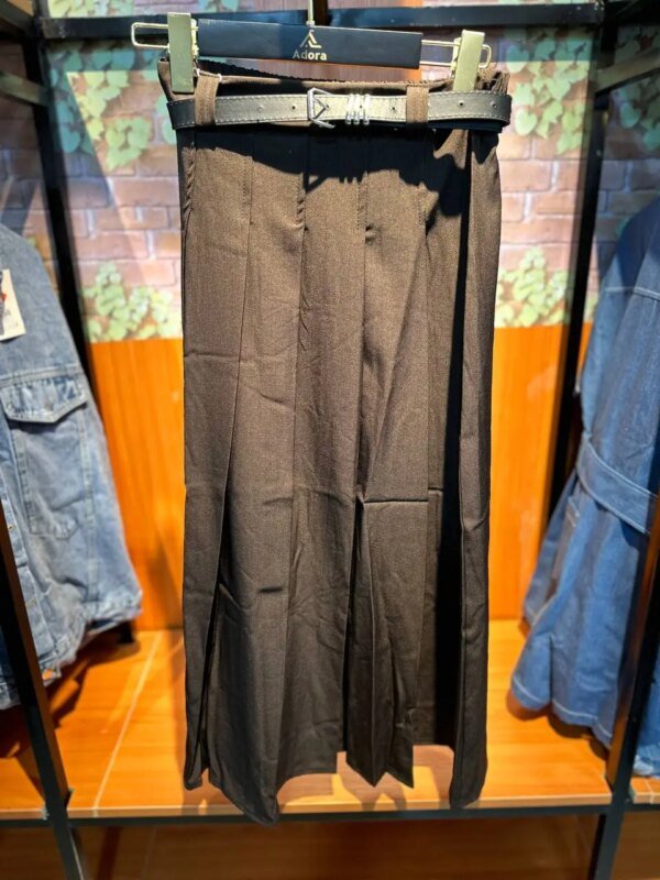 Classic Fit Normal Skirt - Timeless Elegance for Every Occasion