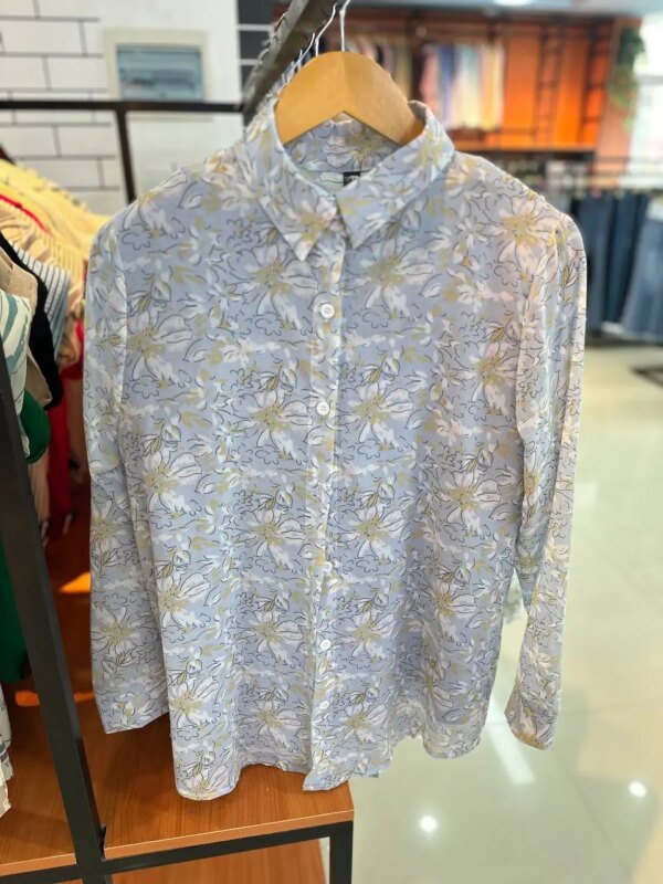 Stylish Comfort: Set (SR) Shirt for Every Occasion