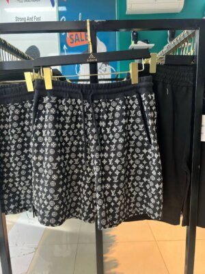 Stylish Short LV - Trendy Sports Pants for Active Lifestyles