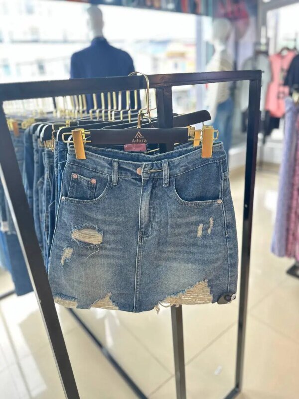 Stylish Women's Jean Skirt by General